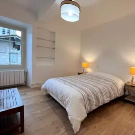 Rent this 3 bed house on 33220 Sainte-Foy-la-Grande
