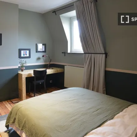 Rent this 3 bed room on Rue Franklin - Franklinstraat 112 in 1000 Brussels, Belgium