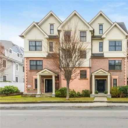 Rent this 3 bed townhouse on 109 Forest St Apt 3 in Stamford, Connecticut