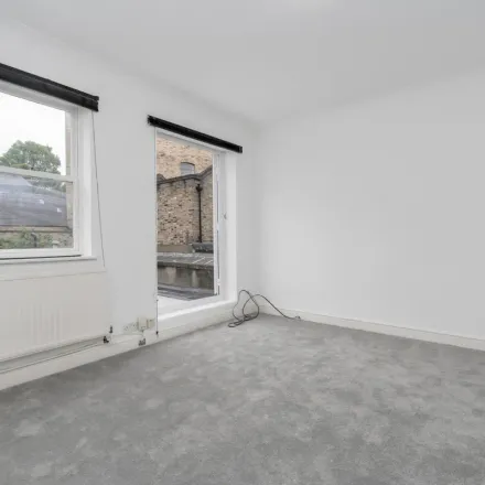 Rent this 1 bed apartment on 12 Penn Road in London, N7 9RD