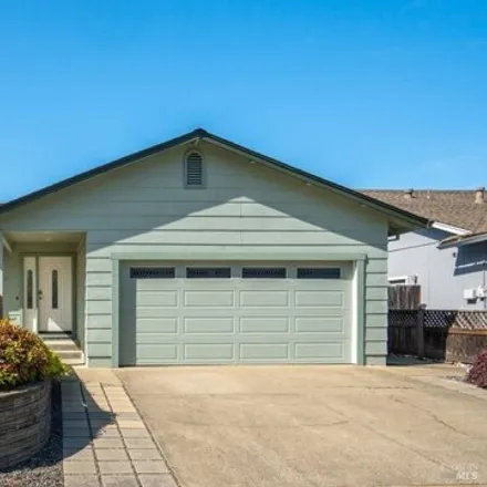 Buy this 3 bed house on 2450 College Park Circle in Santa Rosa, CA 95401