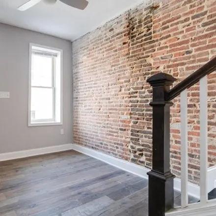 Image 2 - 616 South Luzerne Avenue, Baltimore, MD 21224, USA - House for sale