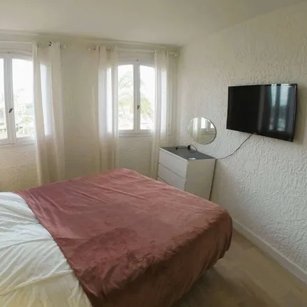 Rent this 2 bed apartment on Cogolin in Avenue Georges Clemenceau, 83310 Cogolin