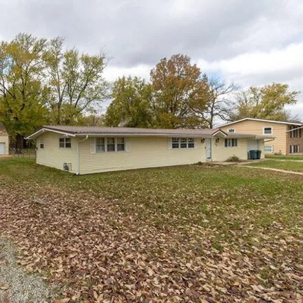 Buy this 4 bed house on 107 Bertie Avenue in Hallsville, Boone County
