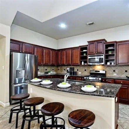 Image 3 - 3400 Pine Needle Circle, Round Rock, TX 78681, USA - House for sale