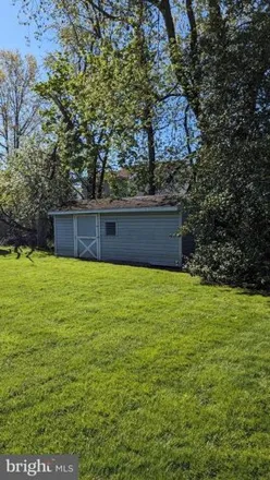 Image 2 - 83 Helen Avenue, Harneys Corner, Lawrence Township, NJ 08648, USA - House for sale