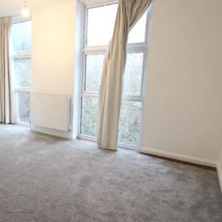 Image 3 - 1 Huson Close, Primrose Hill, London, NW3 3JW, United Kingdom - Townhouse for rent