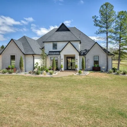 Buy this 5 bed house on 1348 N Post Rd in Edmond, Oklahoma