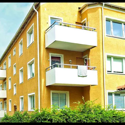 Rent this 3 bed apartment on Vistvägen 35A in 582 44 Linköping, Sweden