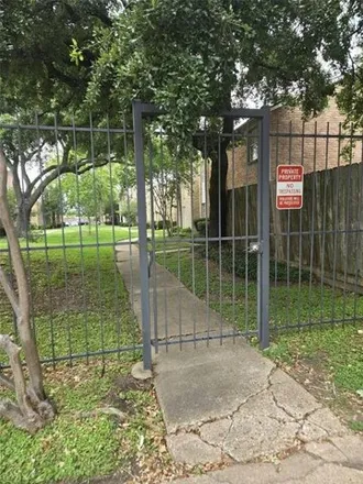 Rent this 3 bed condo on 8736 Wilcrest Drive in Houston, TX 77099
