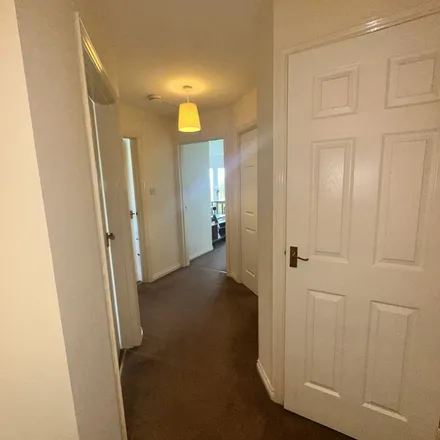 Rent this 2 bed apartment on East Greenlees Gardens in Cambuslang, G72 8DB