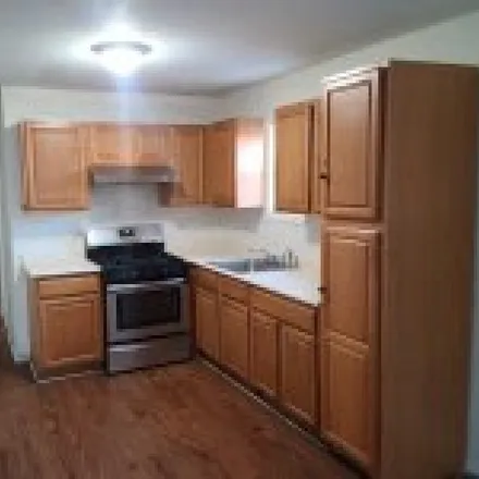 Image 4 - 174 Carroll Street, Paterson, NJ 07501, USA - Townhouse for sale