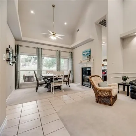 Image 4 - 298 Turnberry Lane, Coppell, TX 75019, USA - House for sale