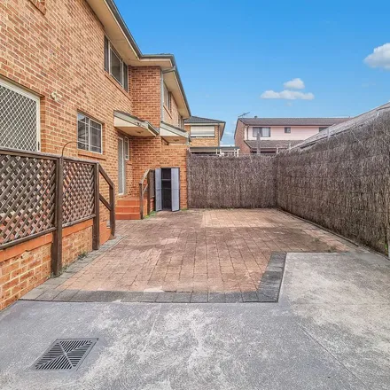 Image 3 - Henry Street, Guildford NSW 2161, Australia - Apartment for rent