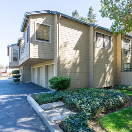 Buy this 3 bed loft on 988 Silicon Drive in San Jose, CA 95126