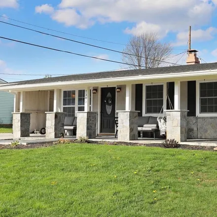 Buy this 3 bed house on 1302 Cedarwood Drive in Hagerstown, MD 21742