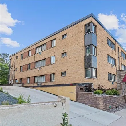 Buy this 2 bed condo on 1800 LaSalle Avenue in Minneapolis, MN 55403