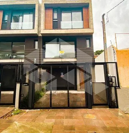 Image 2 - Rua Américo Vespúcio, Higienópolis, Porto Alegre - RS, 90550-142, Brazil - House for rent