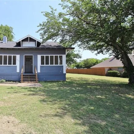 Rent this 2 bed house on 681 East Pleasant Run Road in Cedar Hill, TX 75104