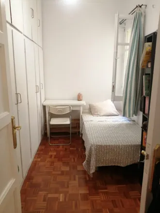 Rent this 3 bed room on Calle de Joaquín María López in 7, 28015 Madrid