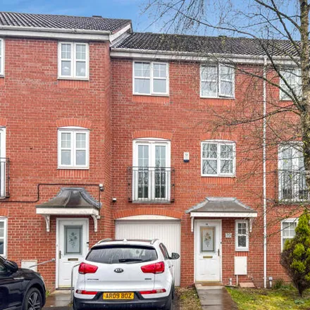 Buy this 4 bed townhouse on Park Close in Preston, PR2 6YW
