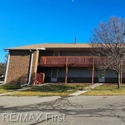 Rent this 1 bed condo on 31703 Nardelli Lane in Roseville, MI 48066