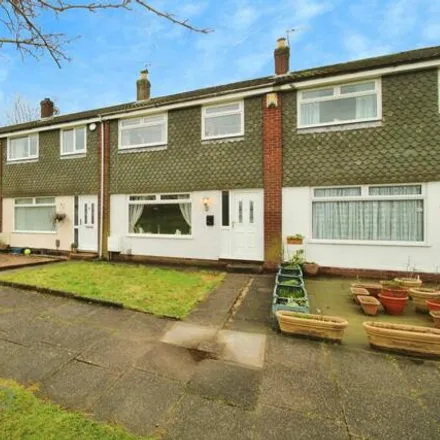 Buy this 3 bed townhouse on Greenfield Court in Heywood, OL10 1AU