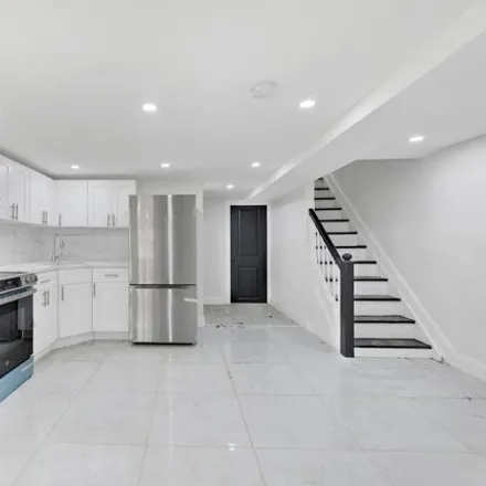 Image 3 - 442 E 43rd St, Brooklyn, New York, 11203 - Townhouse for sale