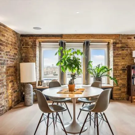 Image 4 - Orient Wharf, 70 Wapping High Street, London, E1W 2PD, United Kingdom - Apartment for rent