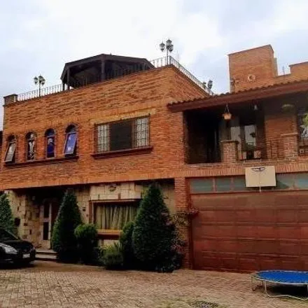 Buy this 4 bed house on Plaza Mayor in Calle Leona Vicario, 52140 Metepec
