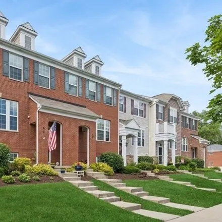 Buy this 2 bed house on 999 East Hamlin Lane in Arlington Heights, IL 60004
