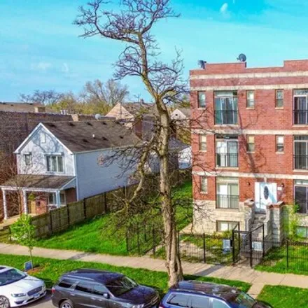 Buy this studio house on 1514 South Avers Avenue in Chicago, IL 60623