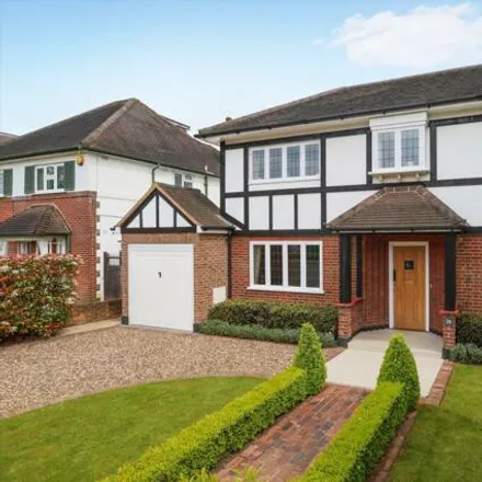 Buy this 5 bed house on Parkwood Avenue in Esher, KT10 8DG