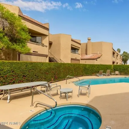 Buy this 1 bed condo on 2257 North 51st Street in Phoenix, AZ 85008