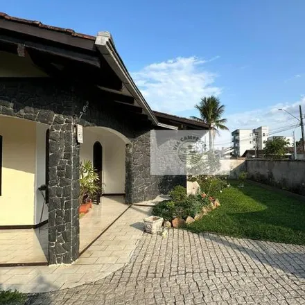Buy this 4 bed house on Rua Avencal 762 in Comasa, Joinville - SC