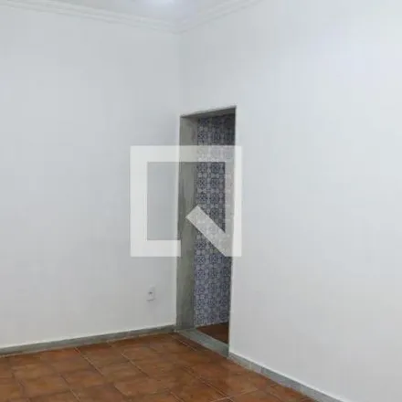 Rent this 2 bed house on Rua José Moacir Nogueira in Centro, Nova Iguaçu - RJ