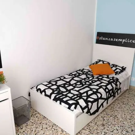 Image 5 - Centro di Formazione Professionale Zanardelli, Via Fausto Gamba 12, 25128 Brescia BS, Italy - Apartment for rent