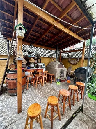 Buy this 4 bed house on Pasaje Isla de Man 5467 in 919 0847 Lo Prado, Chile