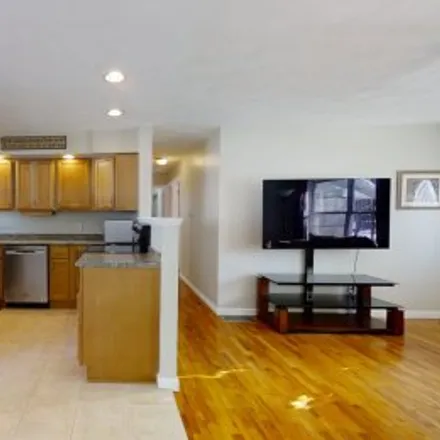 Buy this 3 bed apartment on 47 Lemont Avenue