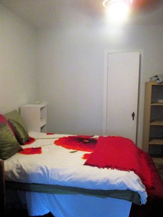 Rent this 3 bed room on 2541 Avenue Bourbonnière in Montréal, QC H1W 3P5