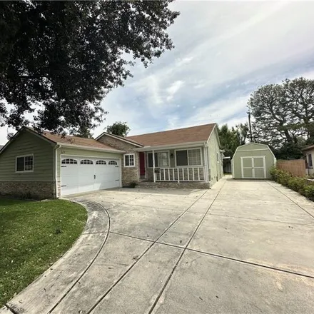 Rent this 2 bed house on 472 Geneva Avenue in Claremont, CA 91711