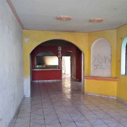 Rent this 5 bed apartment on Calle Guadalupe 496 in Del Refugio, 38480