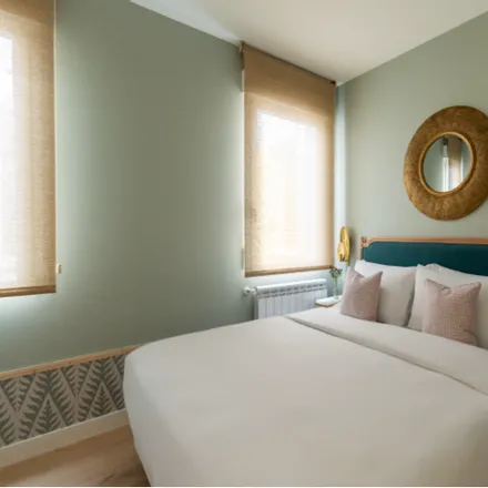 Rent this 1 bed apartment on Madrid in Berdi, Calle de Blasco de Garay