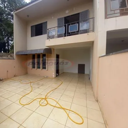 Rent this 3 bed house on Travessa Iroi in Jardim Novo Horizonte III, Maringá - PR
