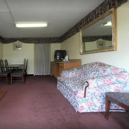 Rent this 1 bed apartment on Wilson County in North Carolina, USA