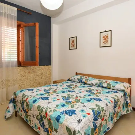 Rent this 2 bed townhouse on Santa Croce Camerina in Via Venti Settembre, 97017 Santa Croce Camerina RG