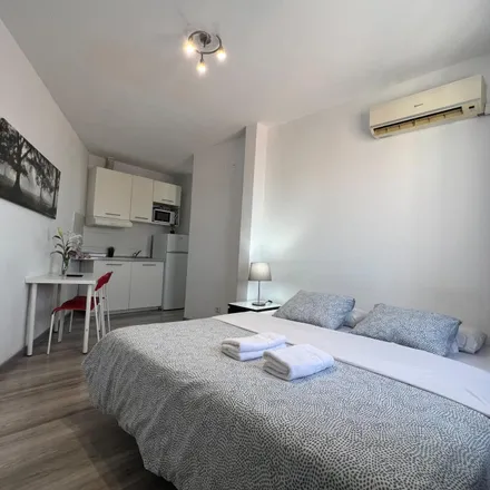 Rent this studio apartment on Casa de México in Calle de Alberto Aguilera, 20