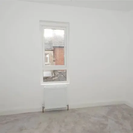 Image 4 - Mayfield Street, Belfast, BT9 7HE, United Kingdom - Apartment for rent