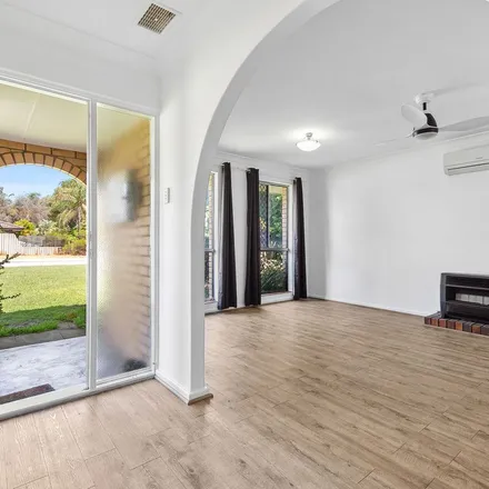 Image 2 - Cortis Way, Langford WA 6108, Australia - Apartment for rent