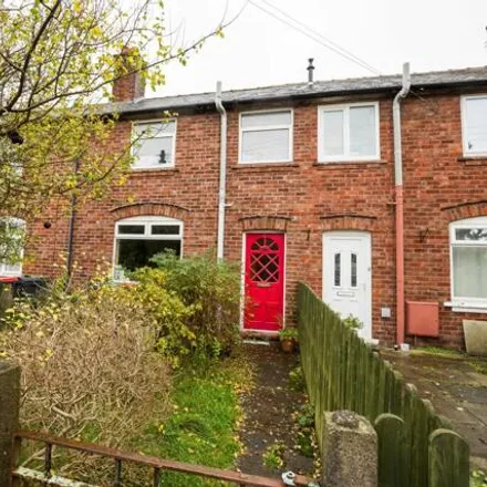 Buy this 3 bed townhouse on Meadows Place in Chester, CH4 7ED